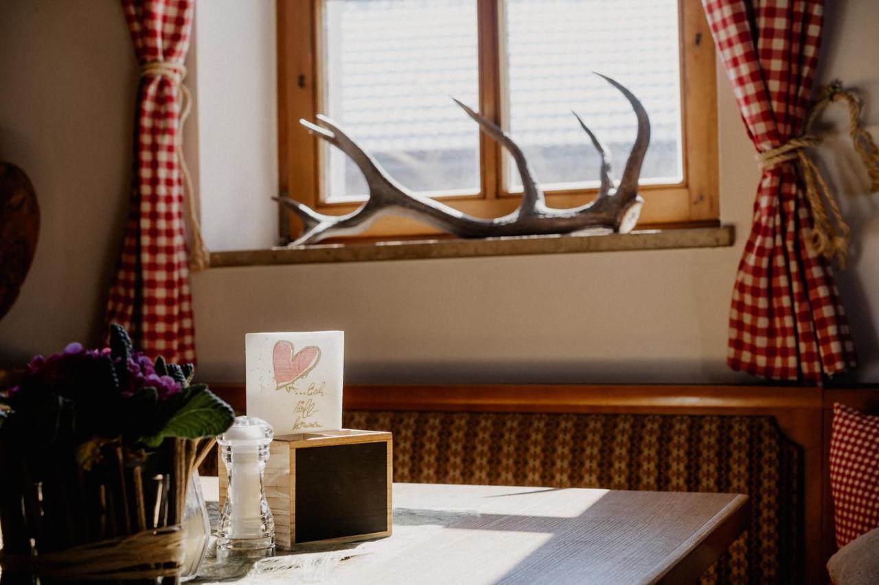 Landhotel Zum Matthiasl Bischofsreut 外观 照片